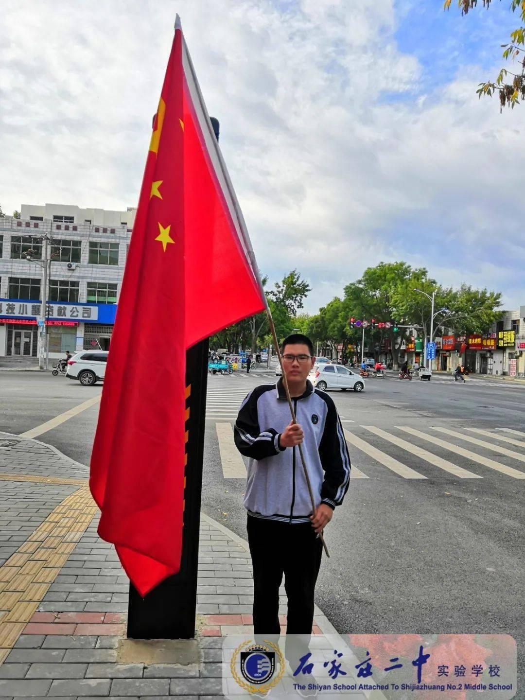 探索男孩,语文成绩一般,经常在及格线徘徊,八年级语文怎样提高成绩?,领略知识星球魅力!